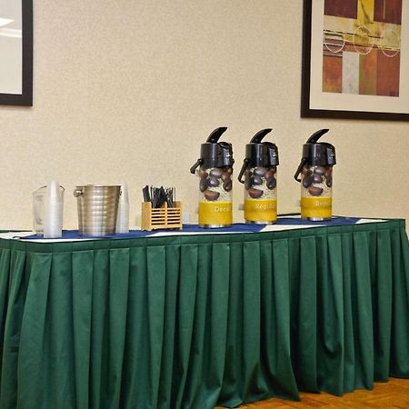 Quality Inn & Conference Center Akron Εξωτερικό φωτογραφία