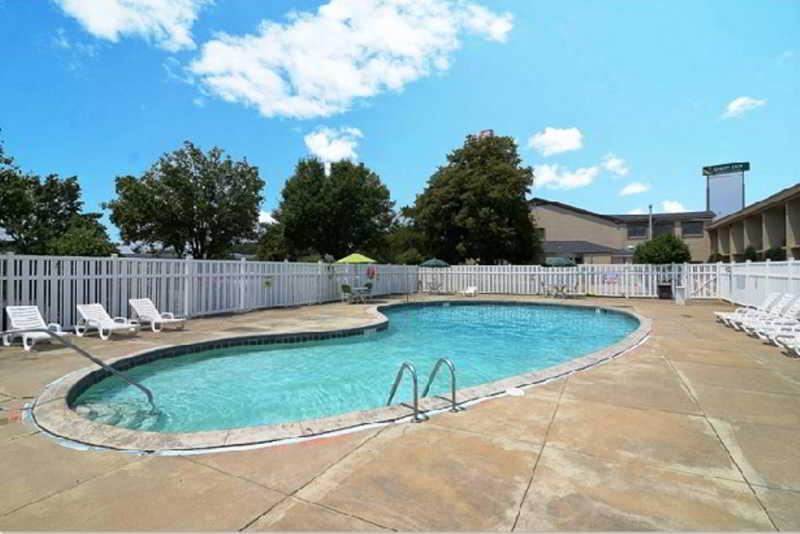 Quality Inn & Conference Center Akron Εξωτερικό φωτογραφία